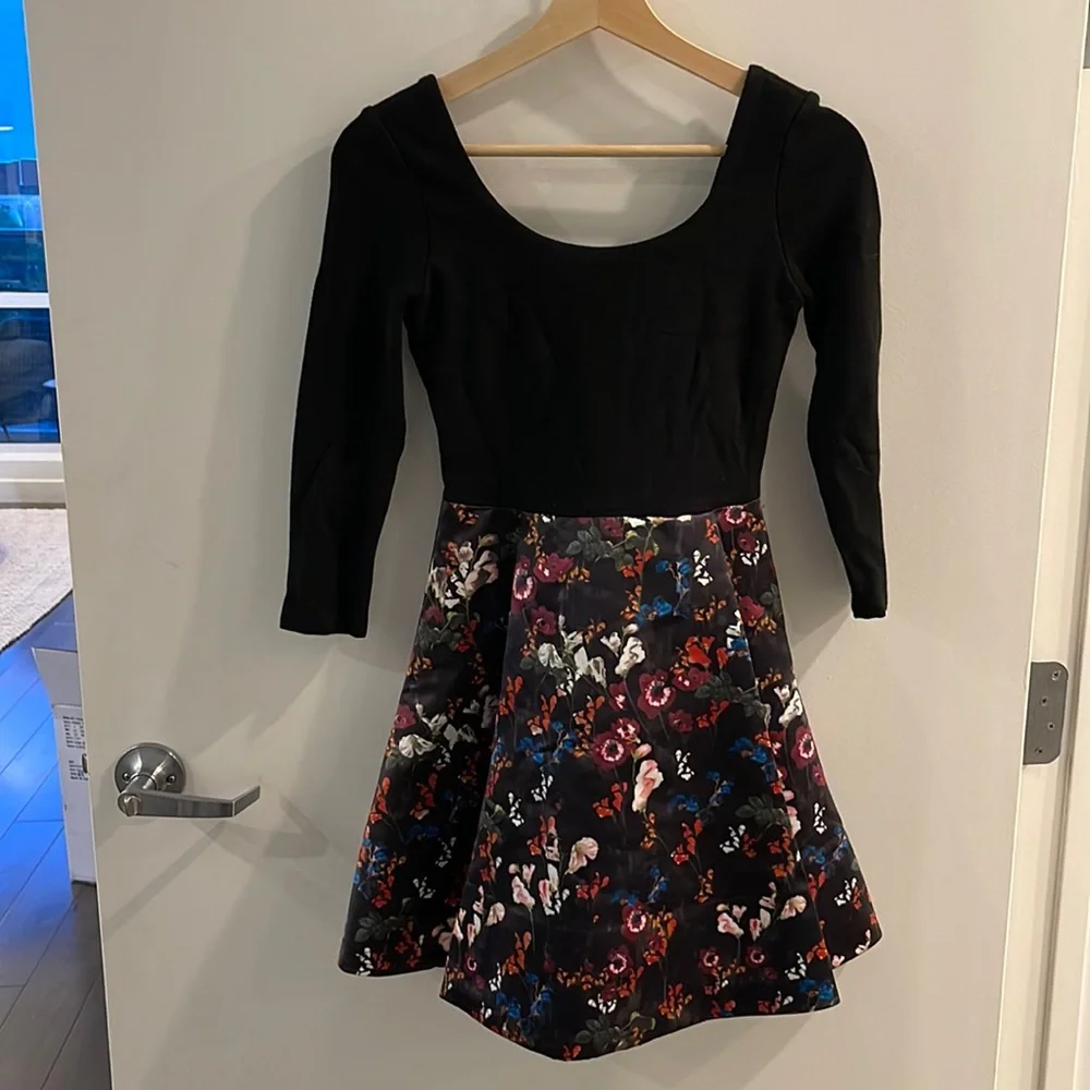 Alice + Olivia dress - Picture 1 of 1